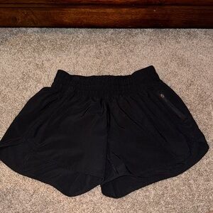 Tracker Shorts 3.5” - Black